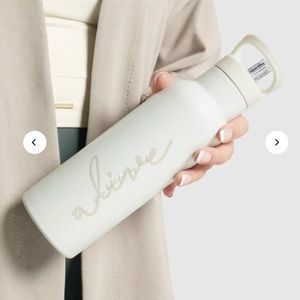 Whitney Simmons x Gymshark water bottle